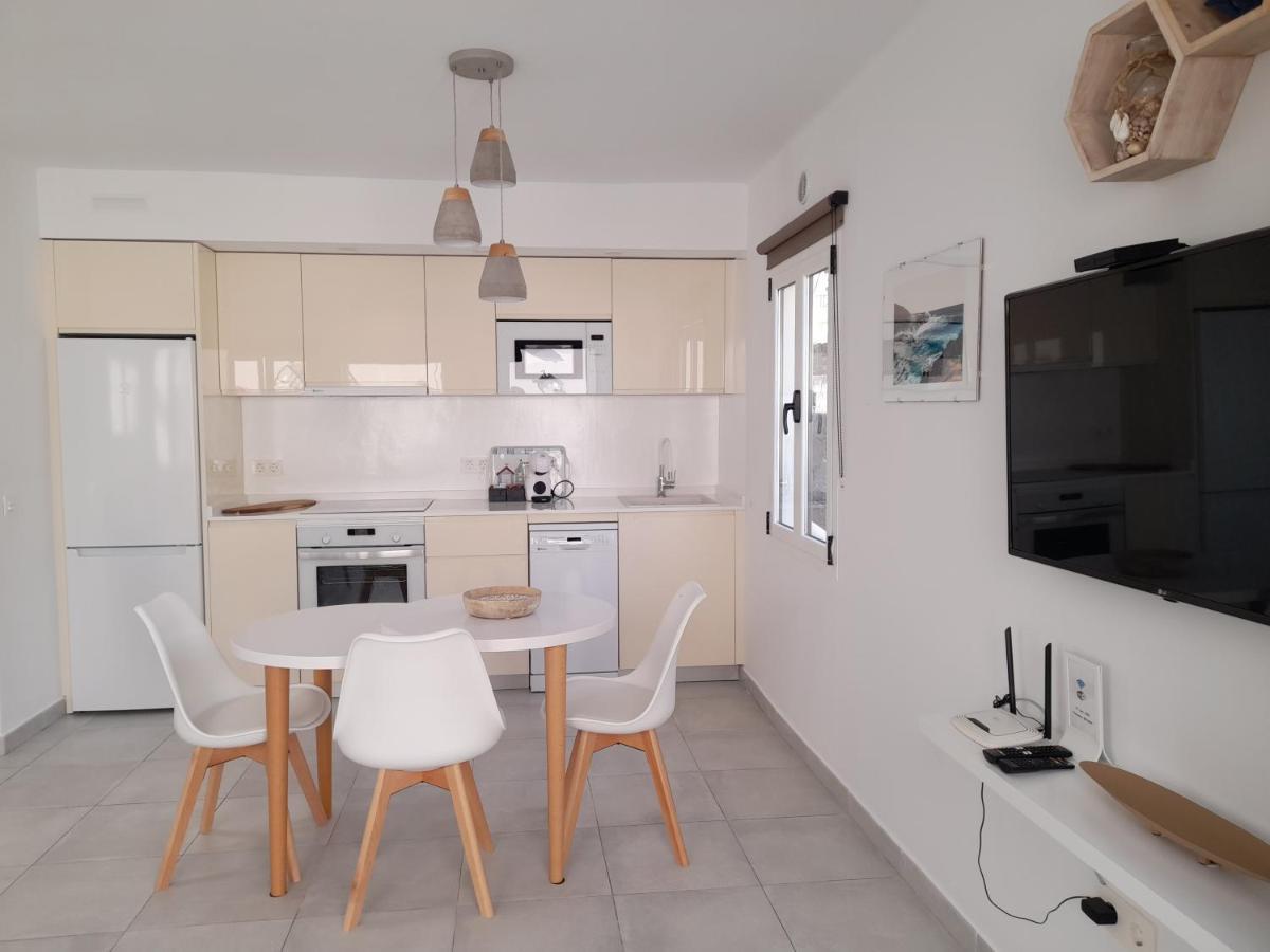 Bungalow Paseo Del Mar- Playa Roca Residence Sea Front Access - Free Ac - Wifi Costa Teguise Extérieur photo