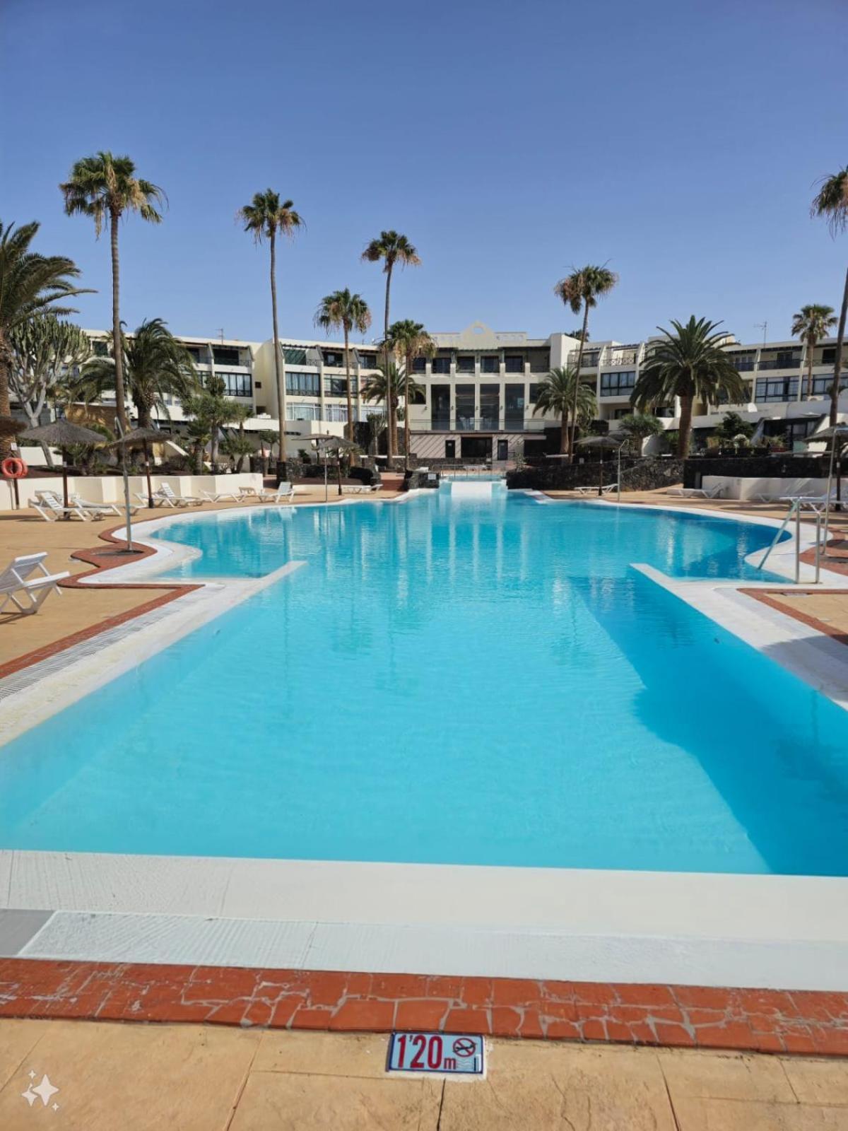 Bungalow Paseo Del Mar- Playa Roca Residence Sea Front Access - Free Ac - Wifi Costa Teguise Extérieur photo